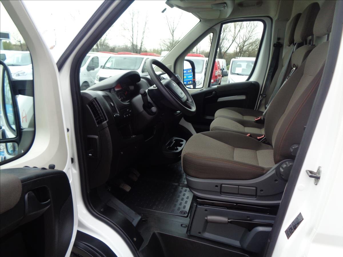 Peugeot Boxer Ostatní 2,2 l 121 kw