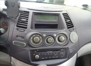 Mitsubishi Grandis Kombi 2,4 l 121 kw