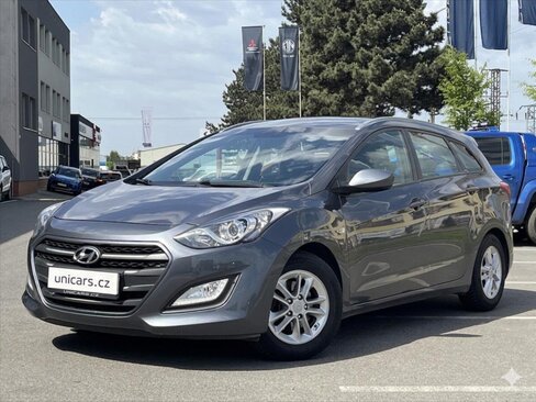 Hyundai i30 Kombi 1,6 l 88 kw