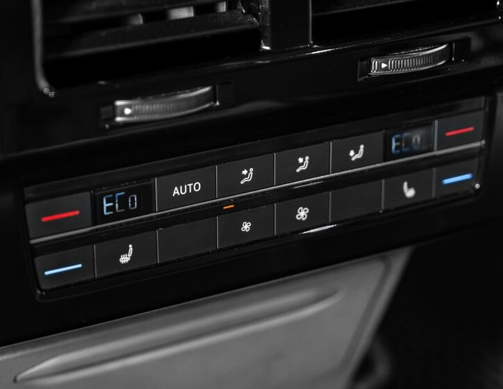 Volkswagen Touareg SUV 4,0 l 310 kw