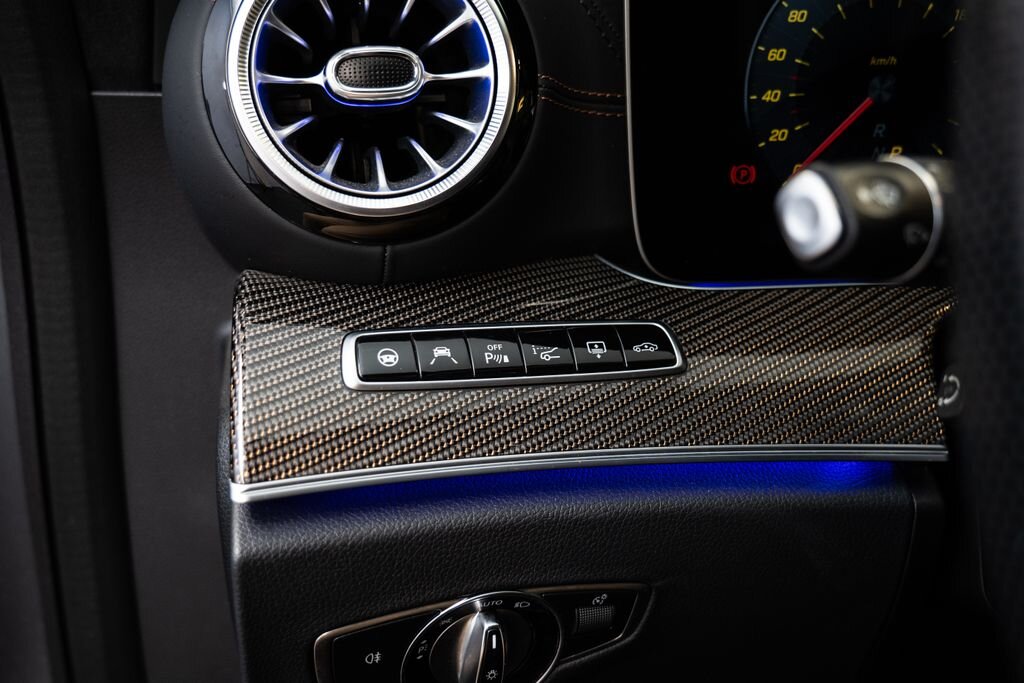 Mercedes-Benz CLS Sedan 3,0 l 320 kw