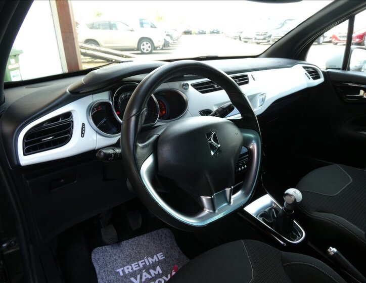 Citroën DS3 Hatchback 1,6 l 88 kw