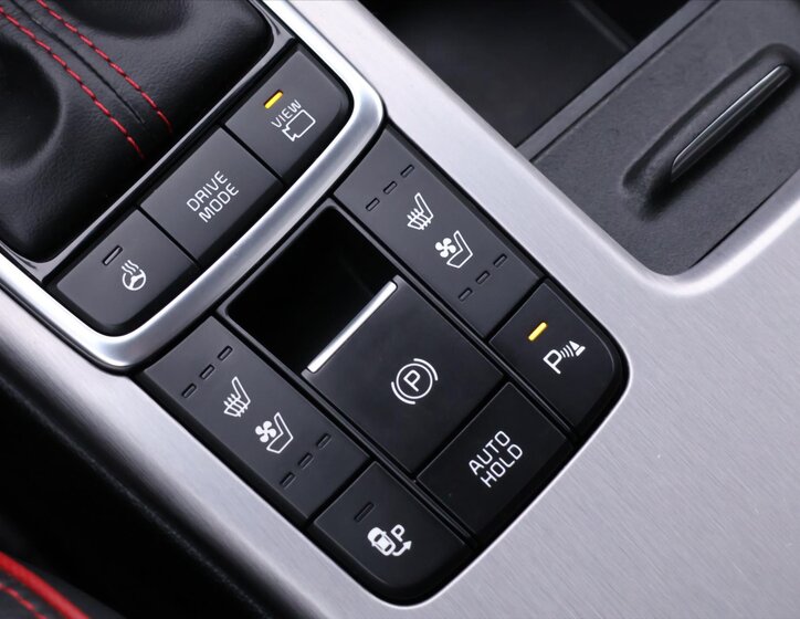 KIA Optima Kombi 2,0 l 175 kw