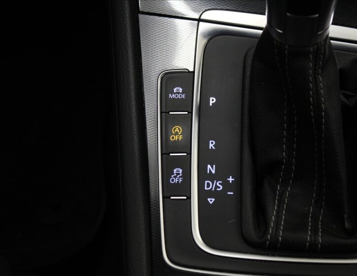 Volkswagen Golf Kombi 2,0 l 135 kw