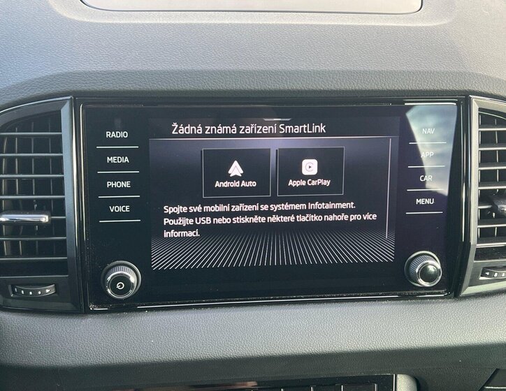 Škoda Karoq SUV 1,5 l 110 kw