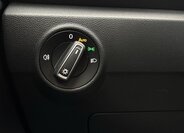 Volkswagen T-Roc SUV / Terénní 2,0 l 221 kw