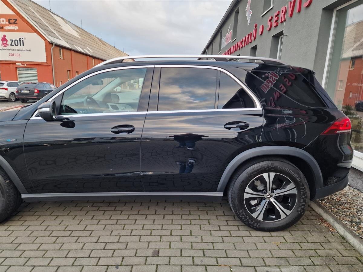 Mercedes-Benz GLE SUV / Terénní 2,0 l 245 kw