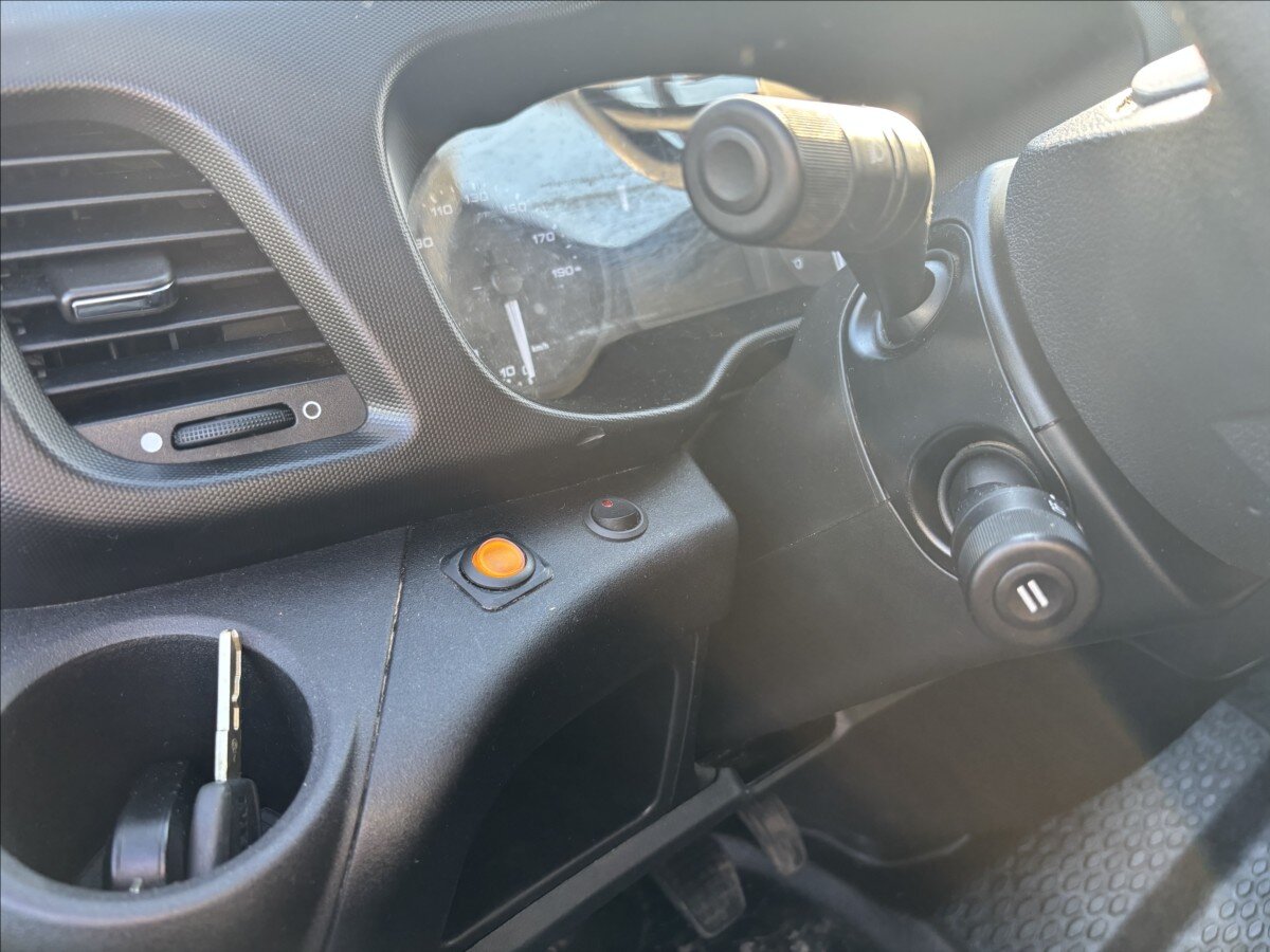 Iveco Daily Sklápěč 2,3 l 100 kw