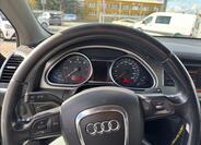 Audi Q7 15