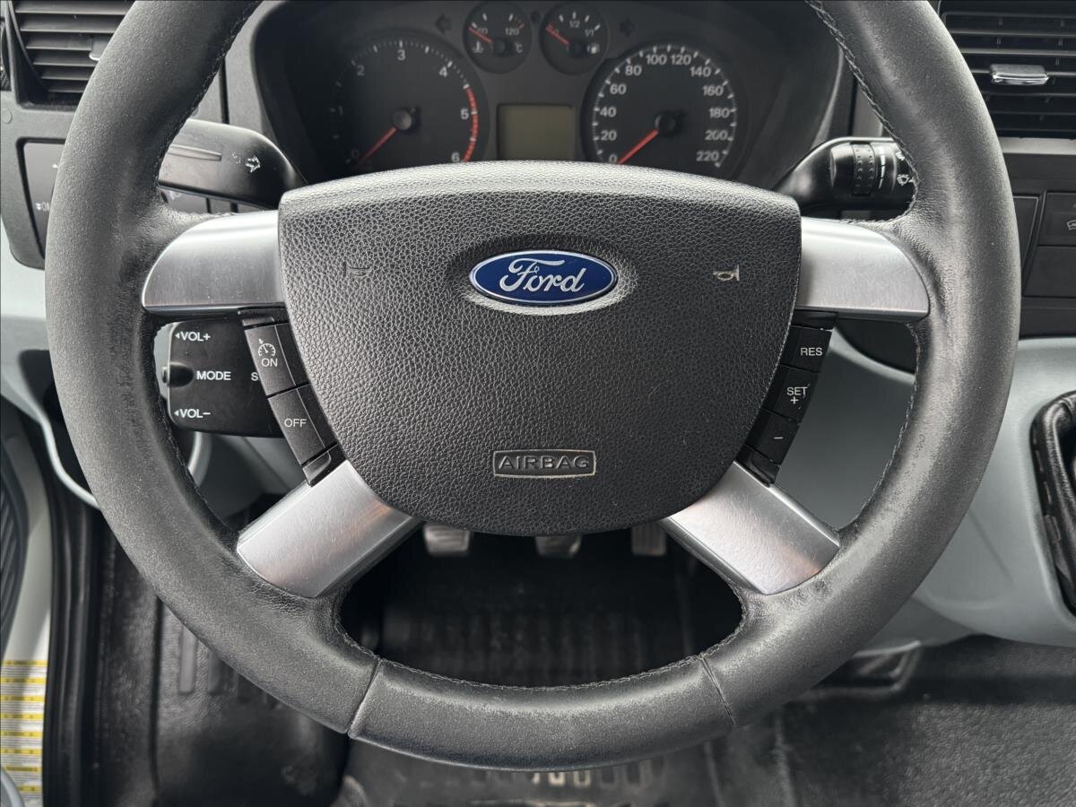 Ford Transit Skříň 2,2 l 114 kw
