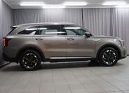 KIA Sorento 4