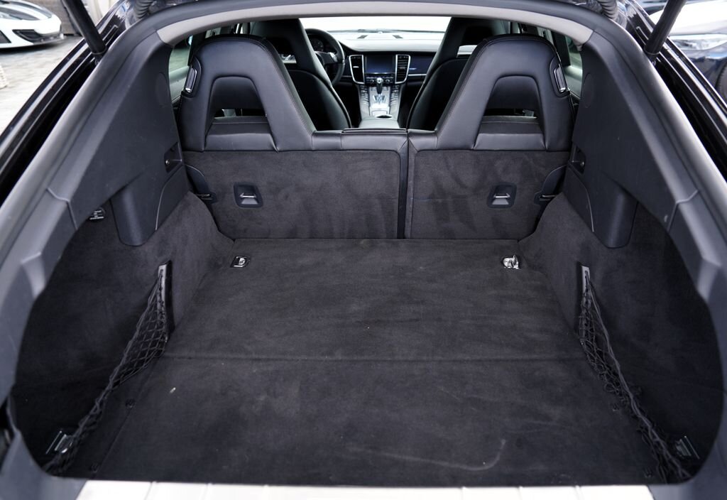 Porsche Panamera Sedan 3,6 l 220 kw