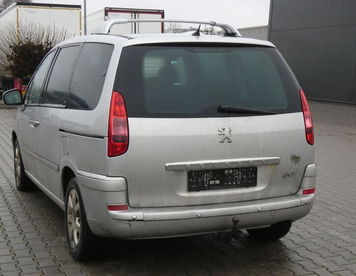 Peugeot 807 7