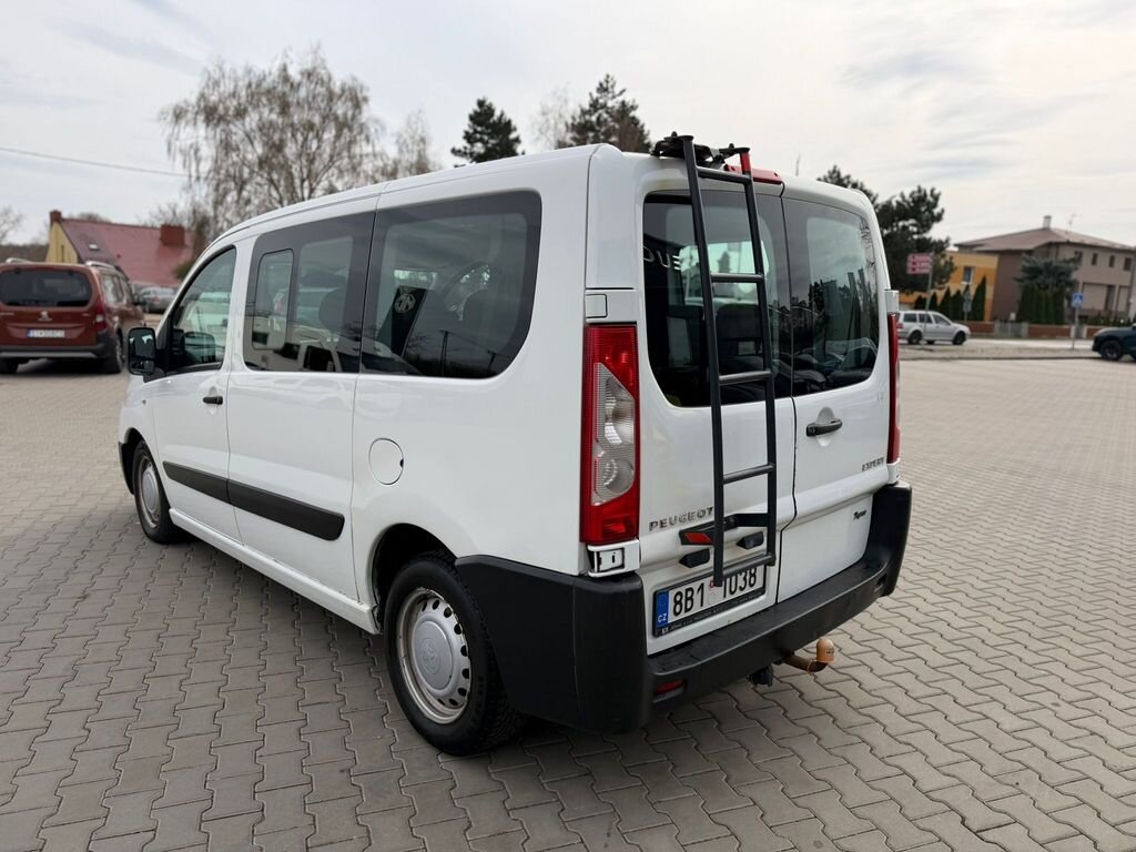 Peugeot Expert MPV 2,0 l 88 kw