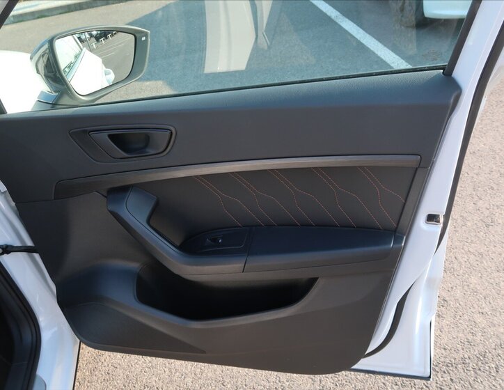 Cupra Ateca SUV / Terénní 1,5 l 110 kw