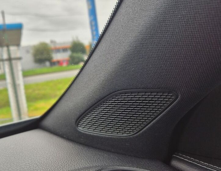 Mercedes-Benz GLB 42