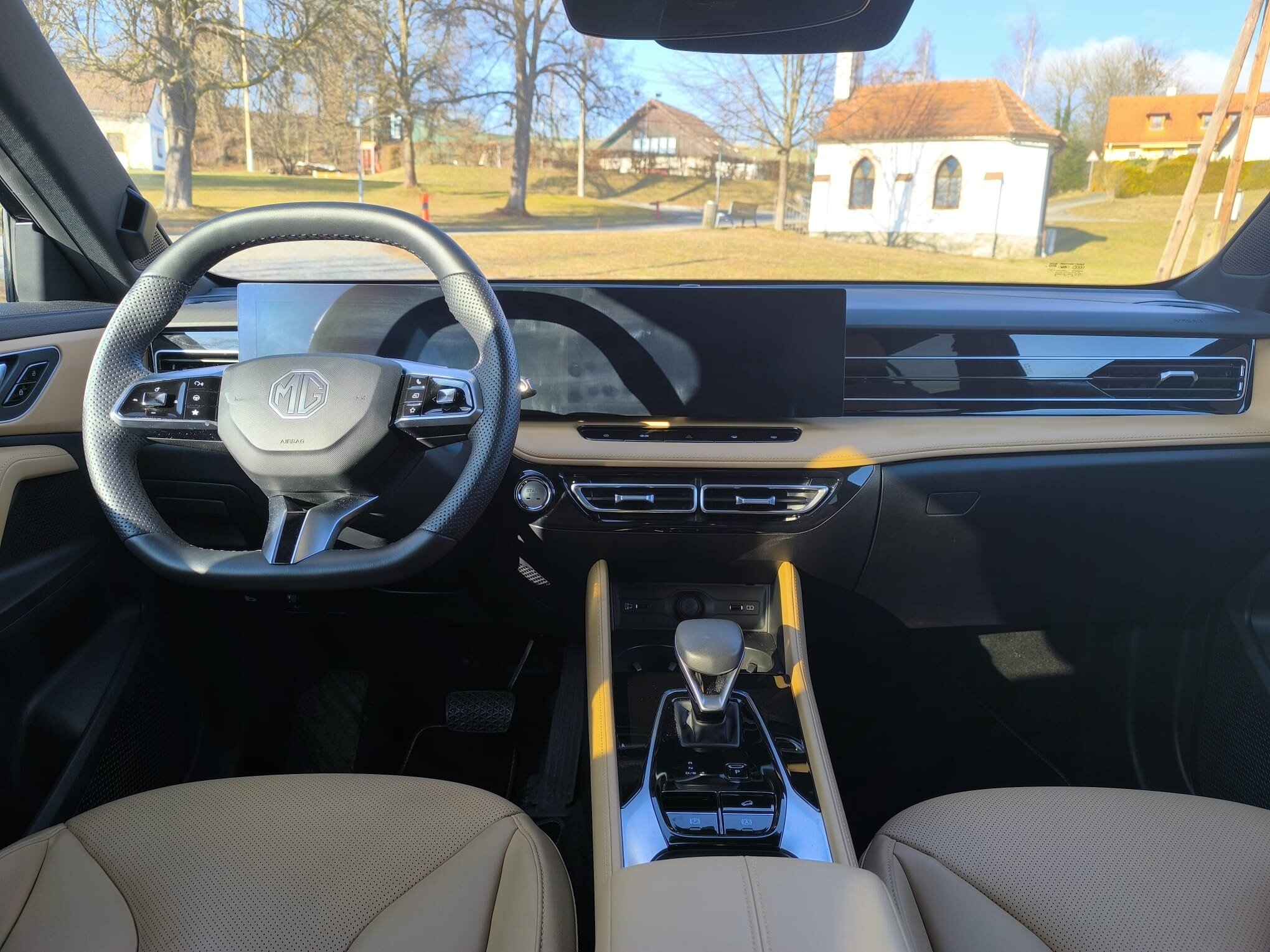 MG HS SUV 1,5 l 125 kw