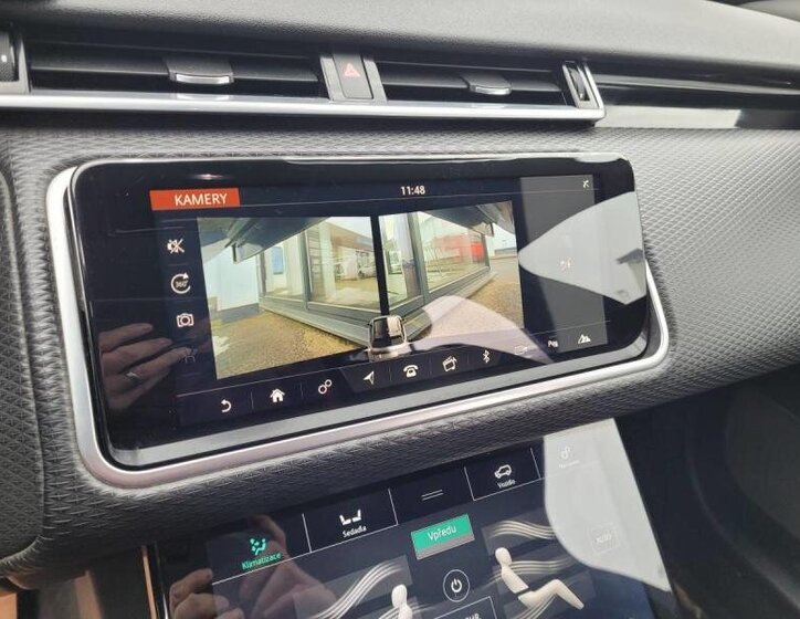 Land Rover Range Rover Velar SUV 3,0 l 221 kw