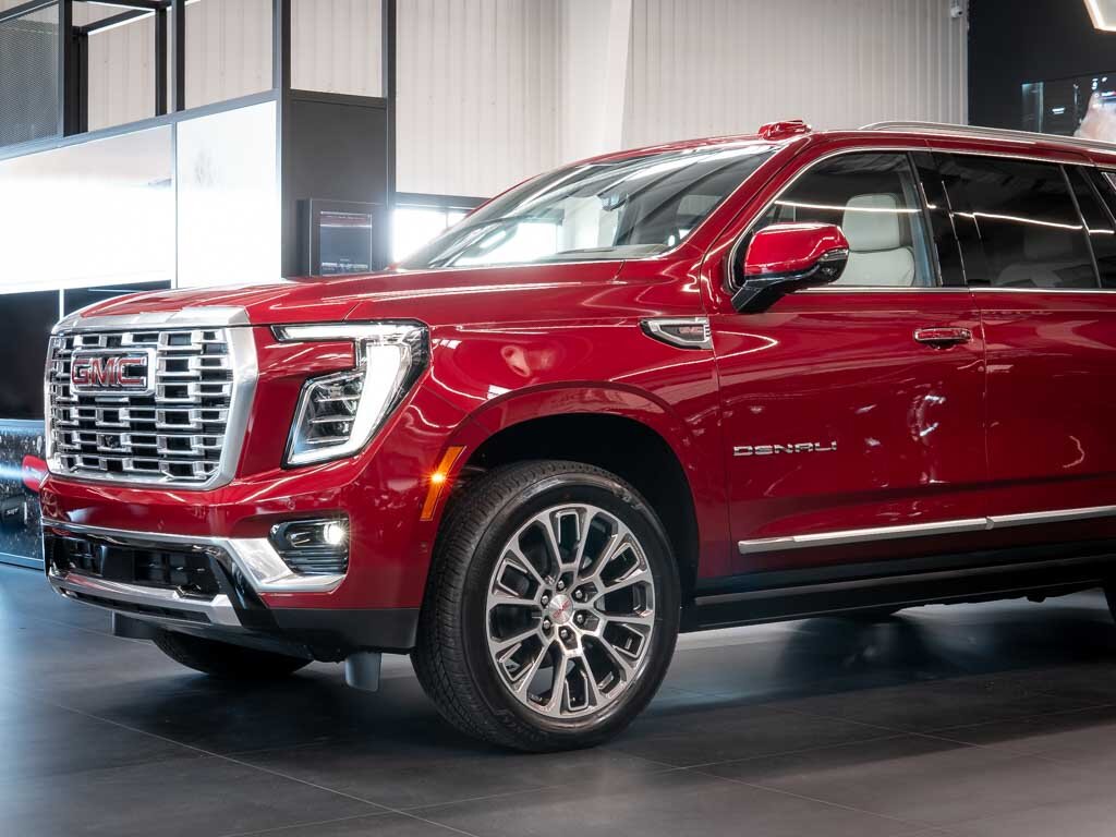 GMC Yukon SUV 6,2 l 313 kw