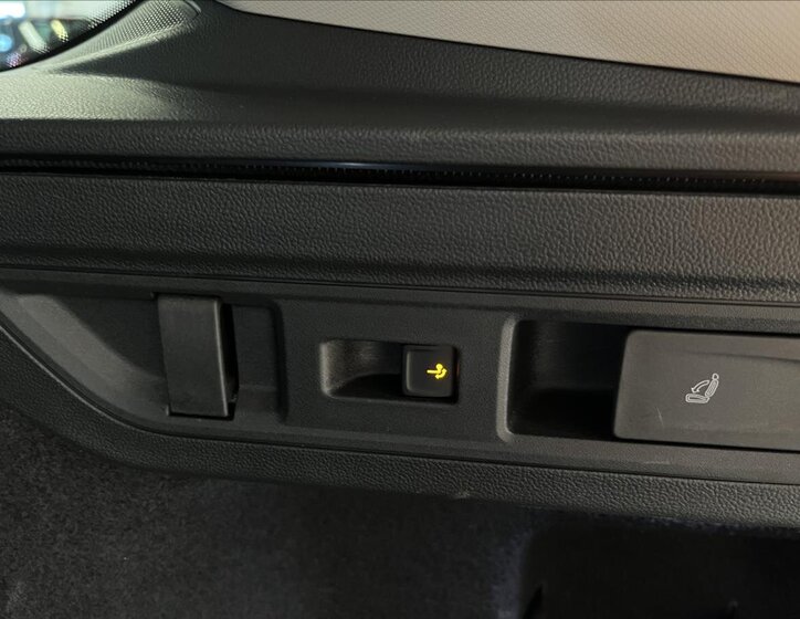 Škoda Superb Kombi 2,0 l 110 kw