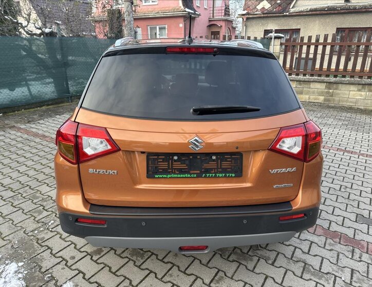 Suzuki Vitara SUV 1,6 l 88 kw