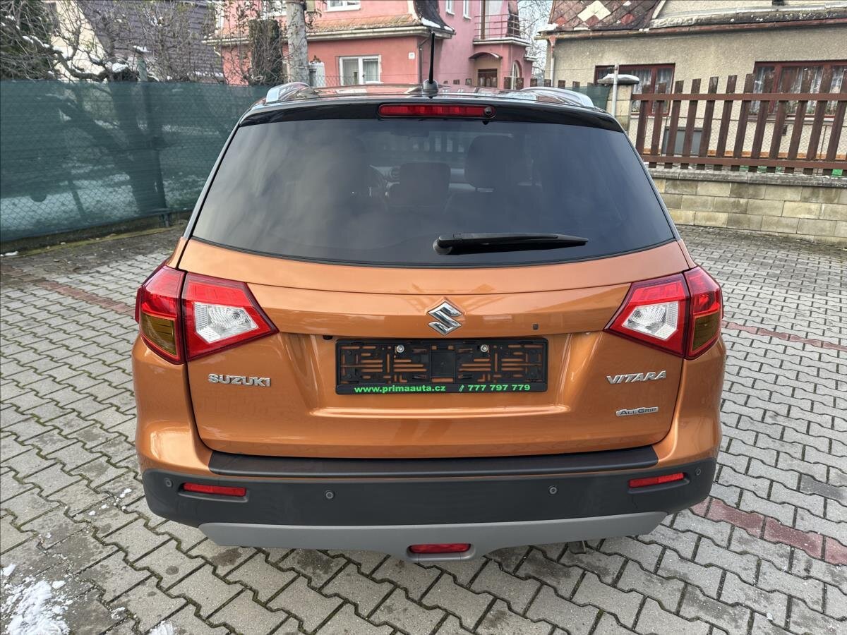 Suzuki Vitara SUV 1,6 l 88 kw