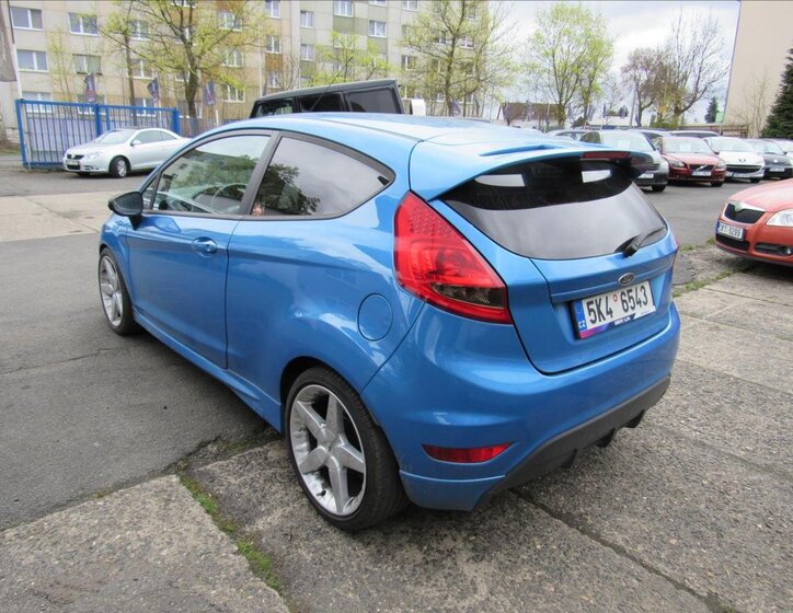 Ford Fiesta Hatchback 1,4 l 71 kw