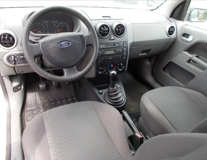 Ford Fusion Hatchback 1,4 l 59 kw
