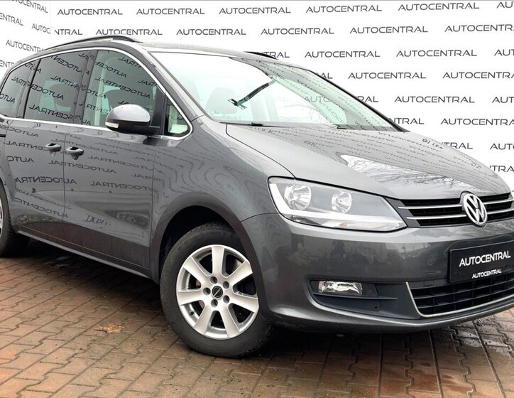 Volkswagen Sharan MPV 2,0 l 103 kw
