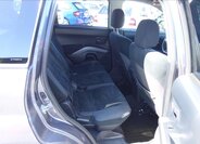 Mitsubishi Outlander SUV 2,0 l 103 kw