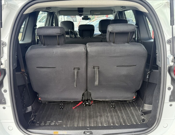 Dacia Lodgy 26