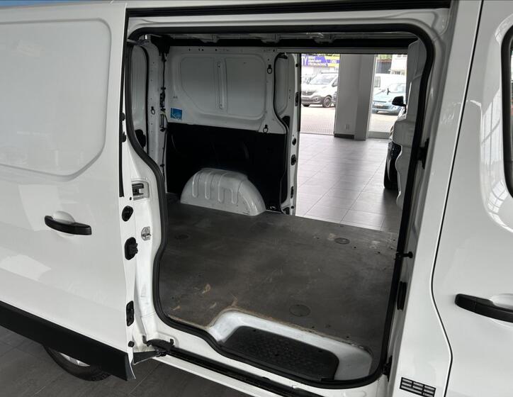 Renault Trafic 22