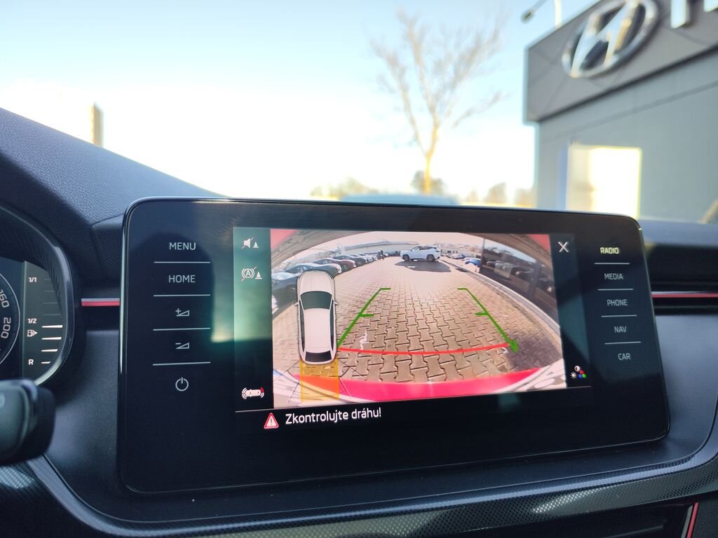 Škoda Scala Hatchback 1,5 l 110 kw