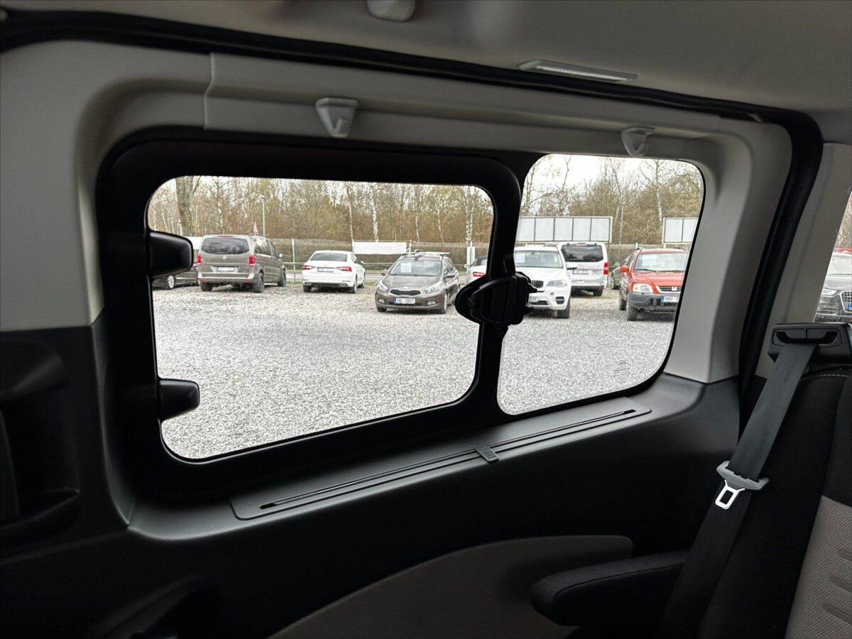 Ford Tourneo Custom Ostatní 2,0 l 96 kw