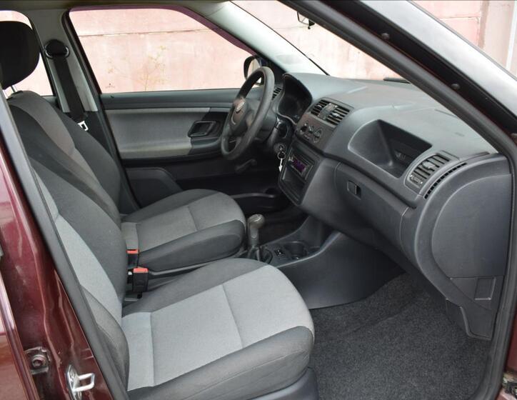 Škoda Fabia 15