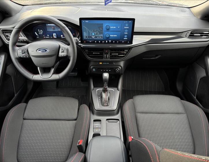 Ford Focus 14