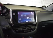 Peugeot 208 Hatchback 1,2 l 60 kw