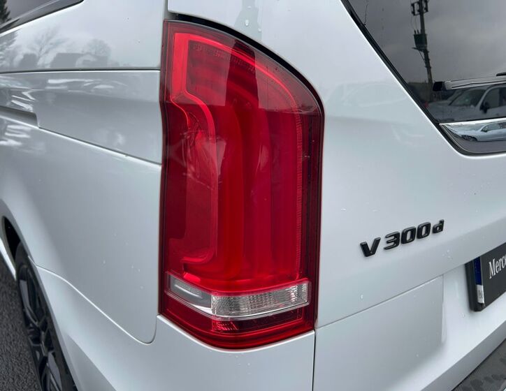 Mercedes-Benz Třídy V 13