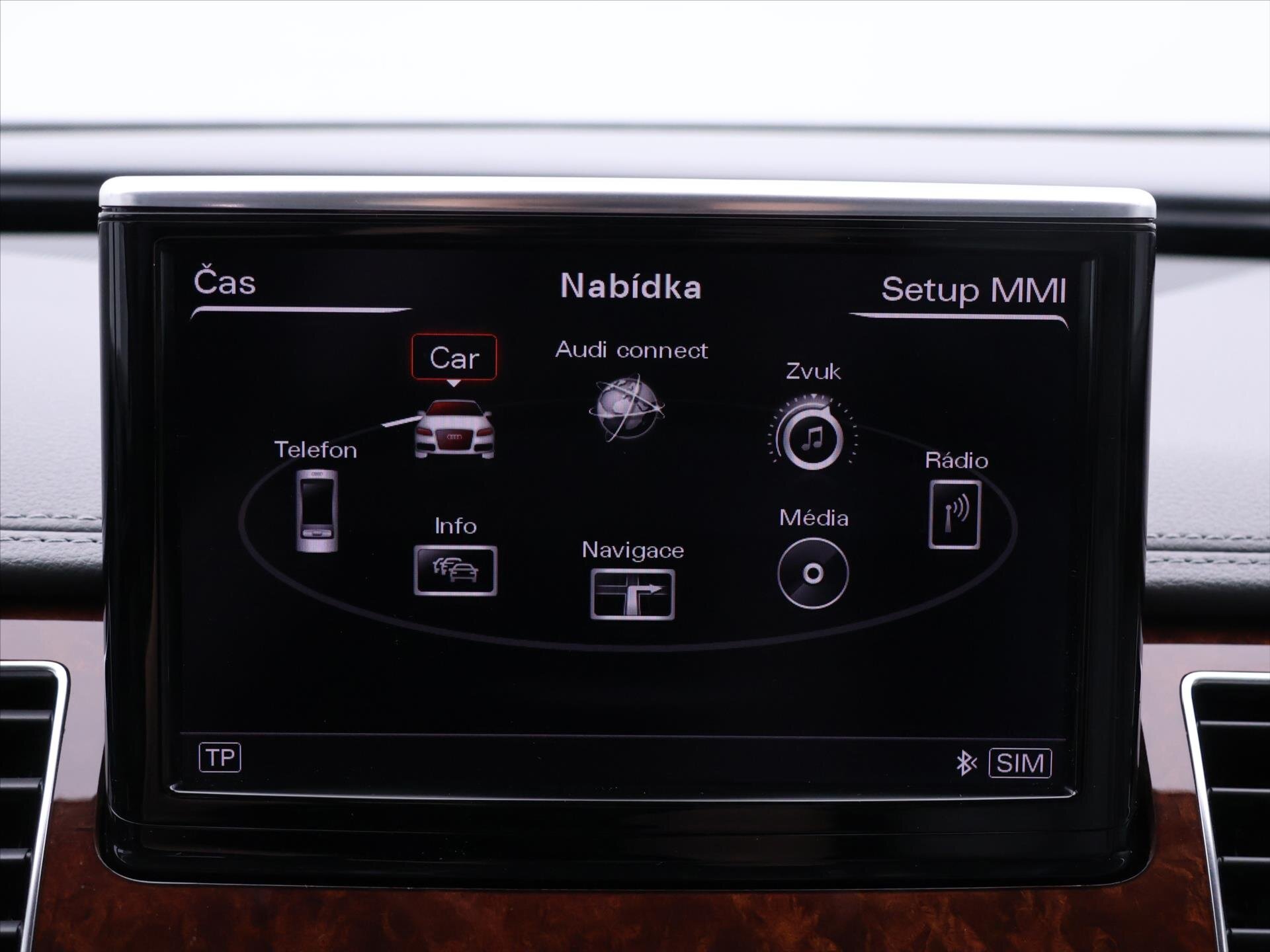 Audi A8 Sedan 4,2 l 273 kw