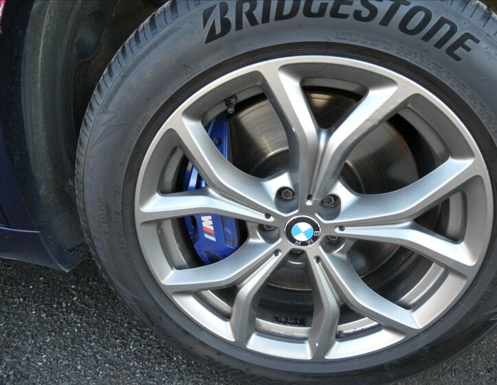 BMW X5 SUV / Terénní 3,0 l 195 kw