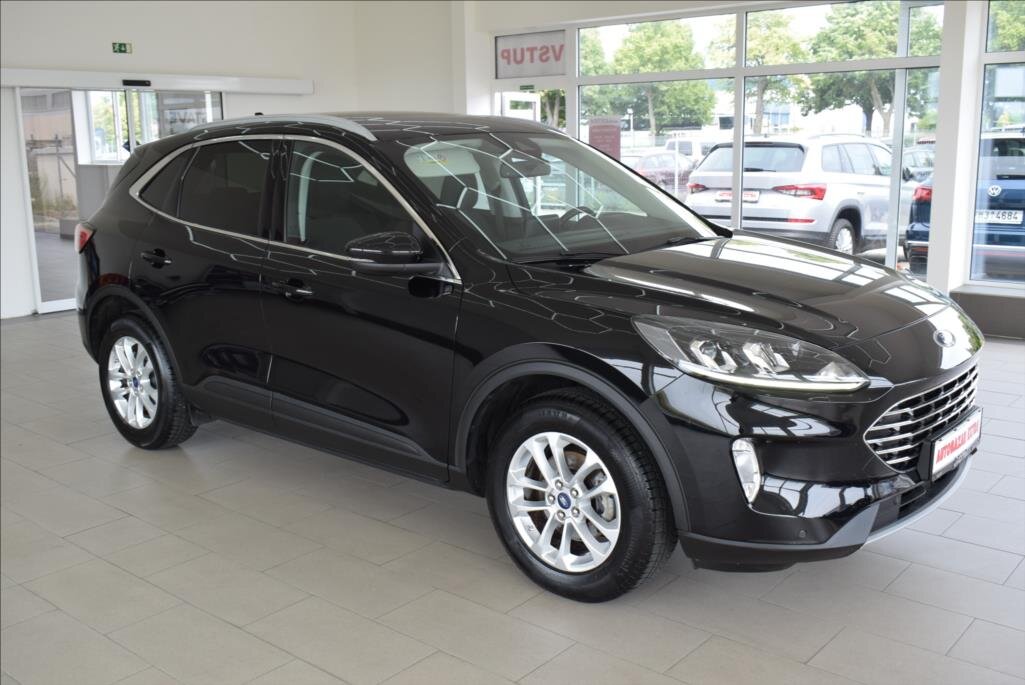 Ford Kuga SUV 1,5 l 110 kw