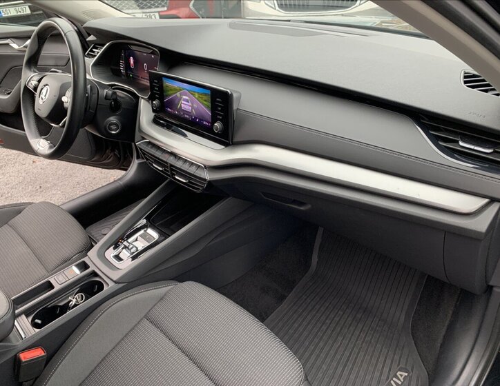 Škoda Octavia Sedan 999,0 81 kw