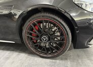 Mercedes-Benz Třídy C Sedan 4,0 l 375 kw