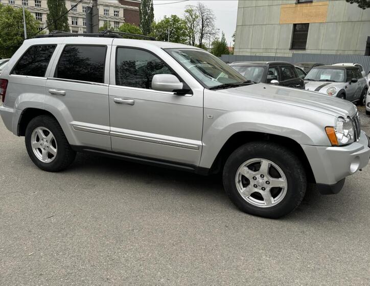 Jeep Grand Cherokee 13