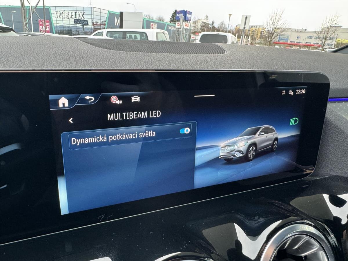 Mercedes-Benz GLA SUV / Terénní 2,0 l 110 kw