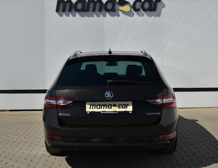 Škoda Superb Kombi 2,0 l 140 kw