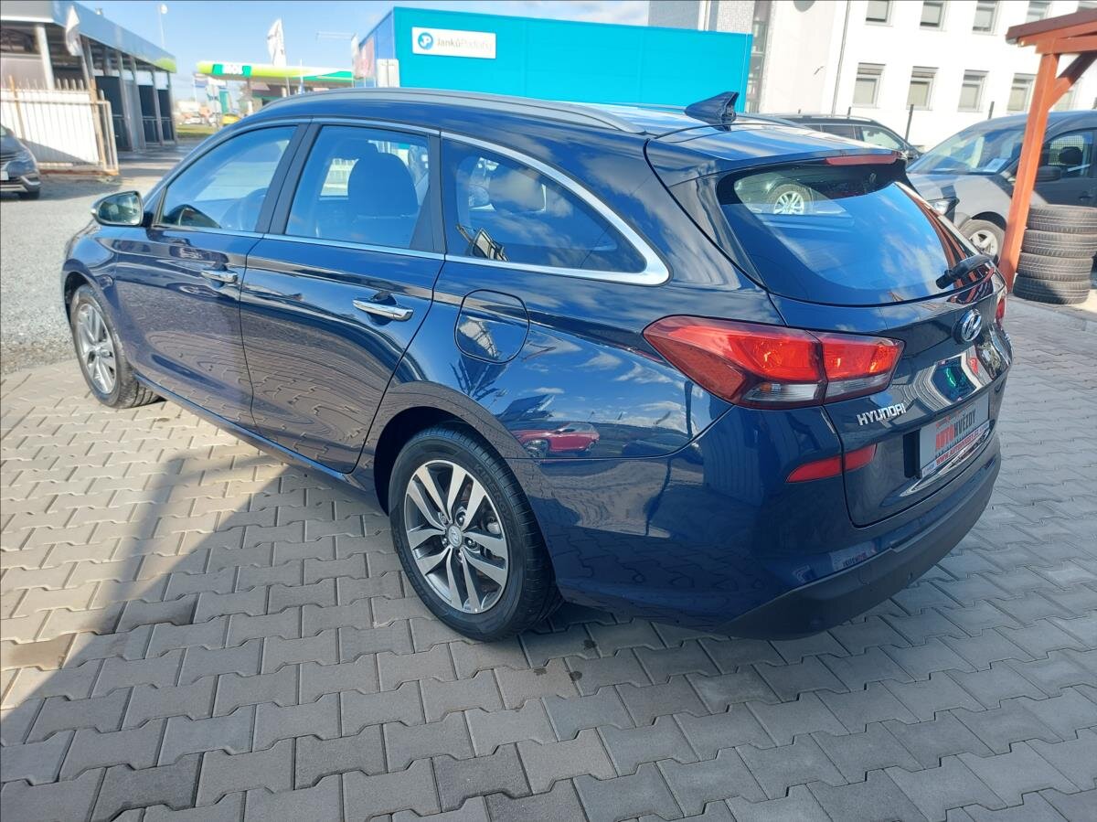 Hyundai i30 Kombi 1,6 l 85 kw