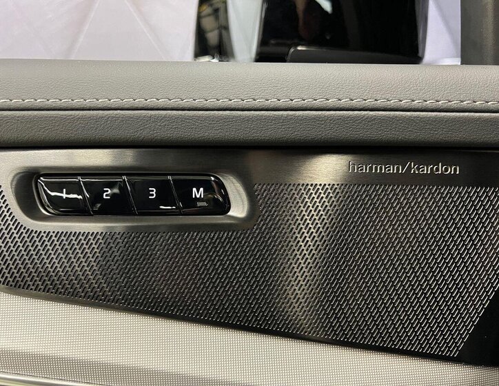 Volvo XC90 SUV / Terénní 2,0 l 184 kw