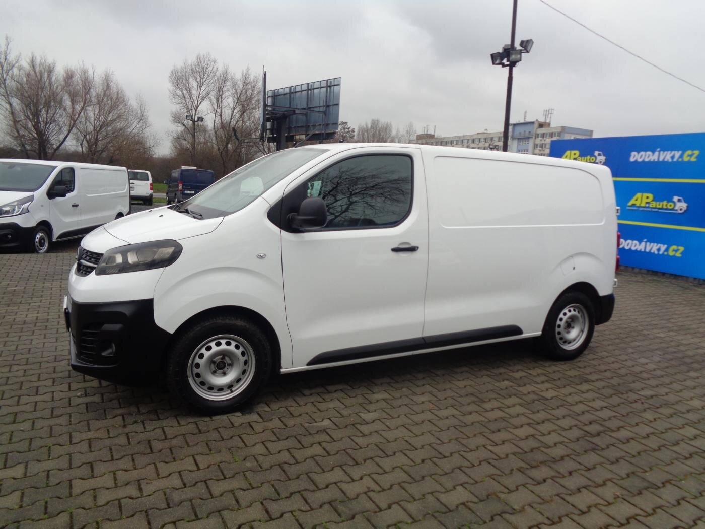 Opel Vivaro Ostatní 1,5 l 75 kw