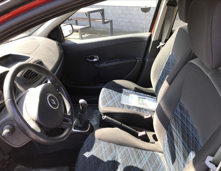 Renault Clio Hatchback 1,1 l 48 kw